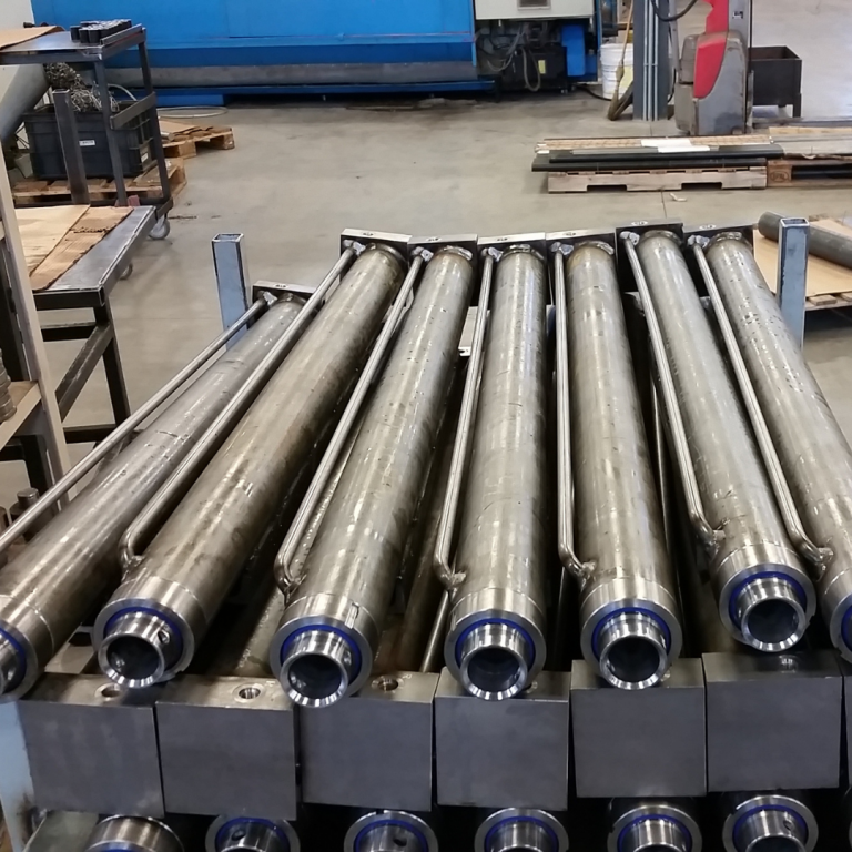 hydraulic rod